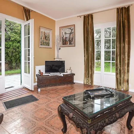 Belle Maison Au Bord De La 度假居 *