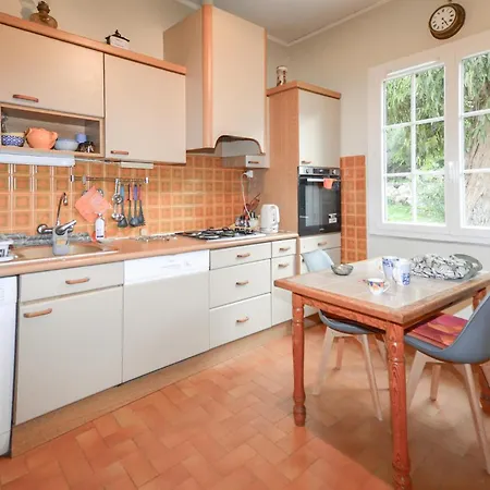 度假居 Belle Maison Au Bord De La 法雷诺