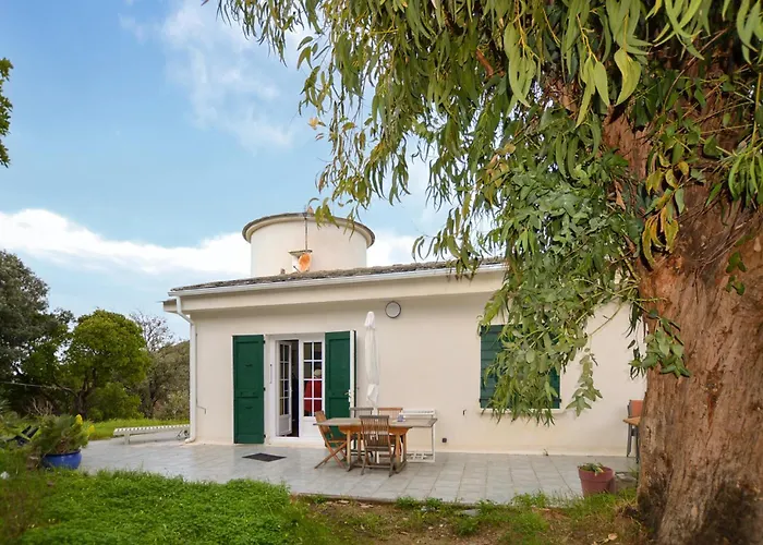 Belle Maison Au Bord De La * Farinole