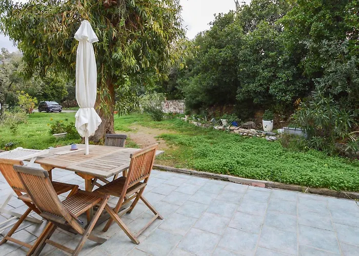 Belle Maison Au Bord De La Farinole